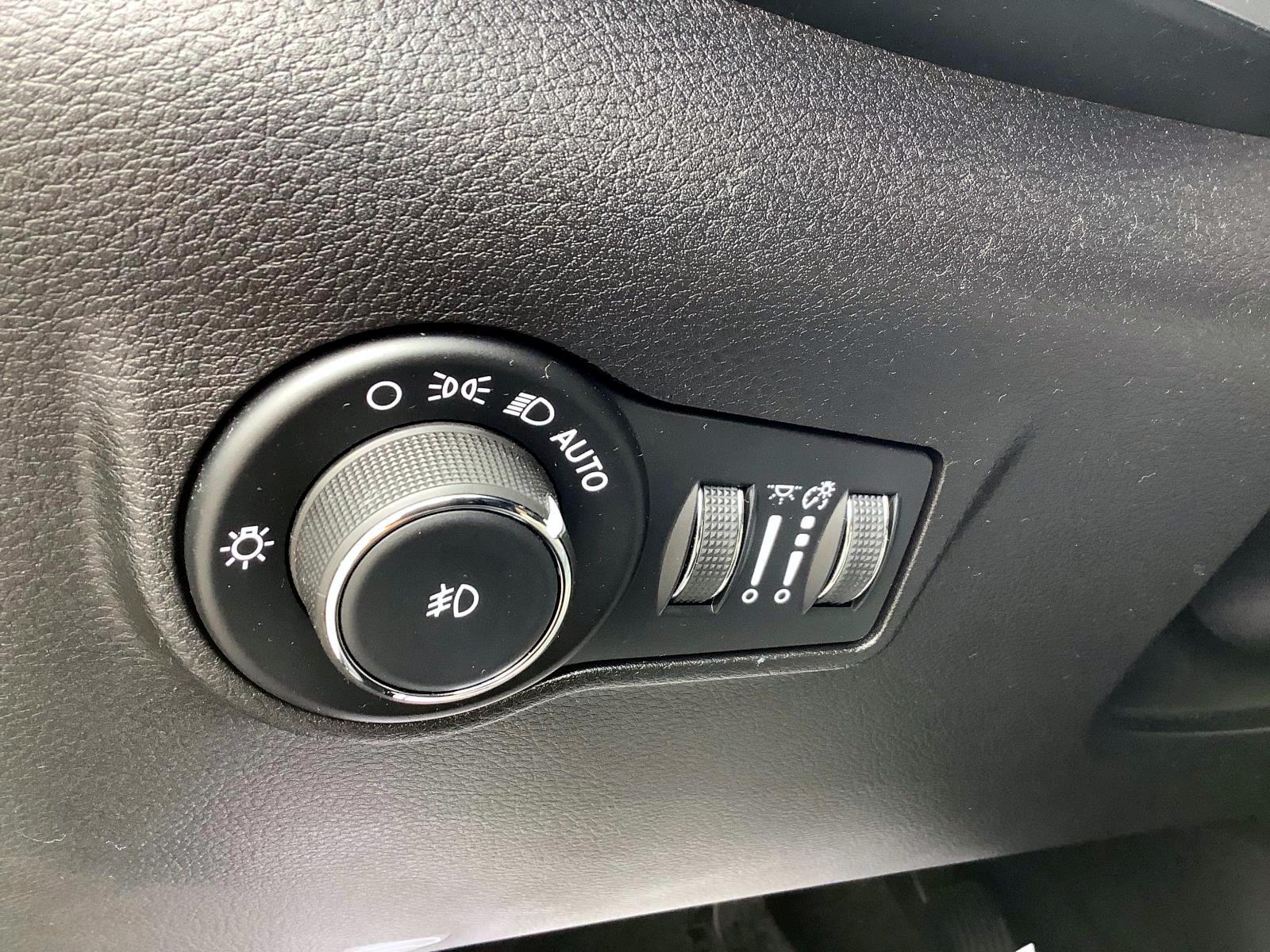 2025 Jeep Compass Limited photo 11