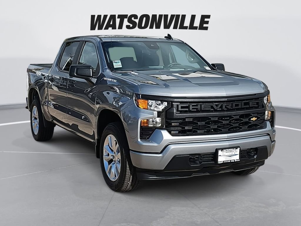 2026 Chevrolet Silverado Custom's photo