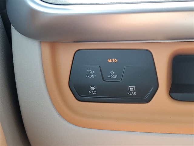 2025 Volkswagen ID. Buzz photo 28