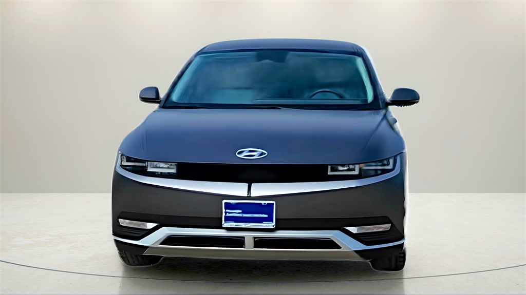 2025 Hyundai Ioniq 5 SEL photo 4