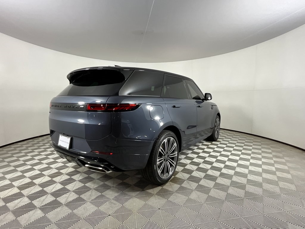 2025 Land Rover Range Rover Sport SE photo 2