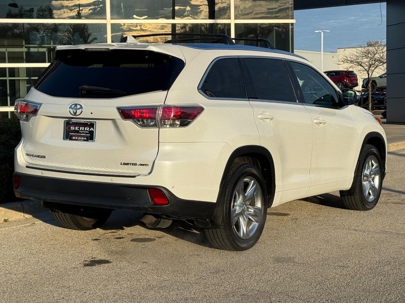 2015 Toyota Highlander Base Hybrid photo 3