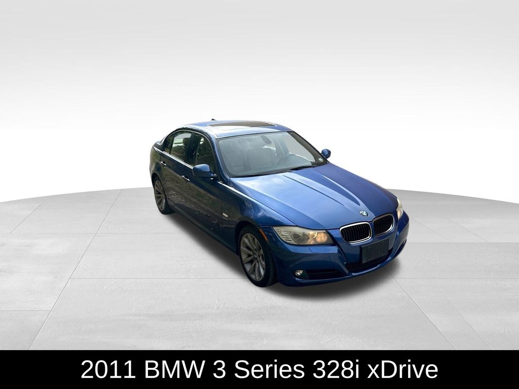 2011 Bmw 328i xDrive photo 2