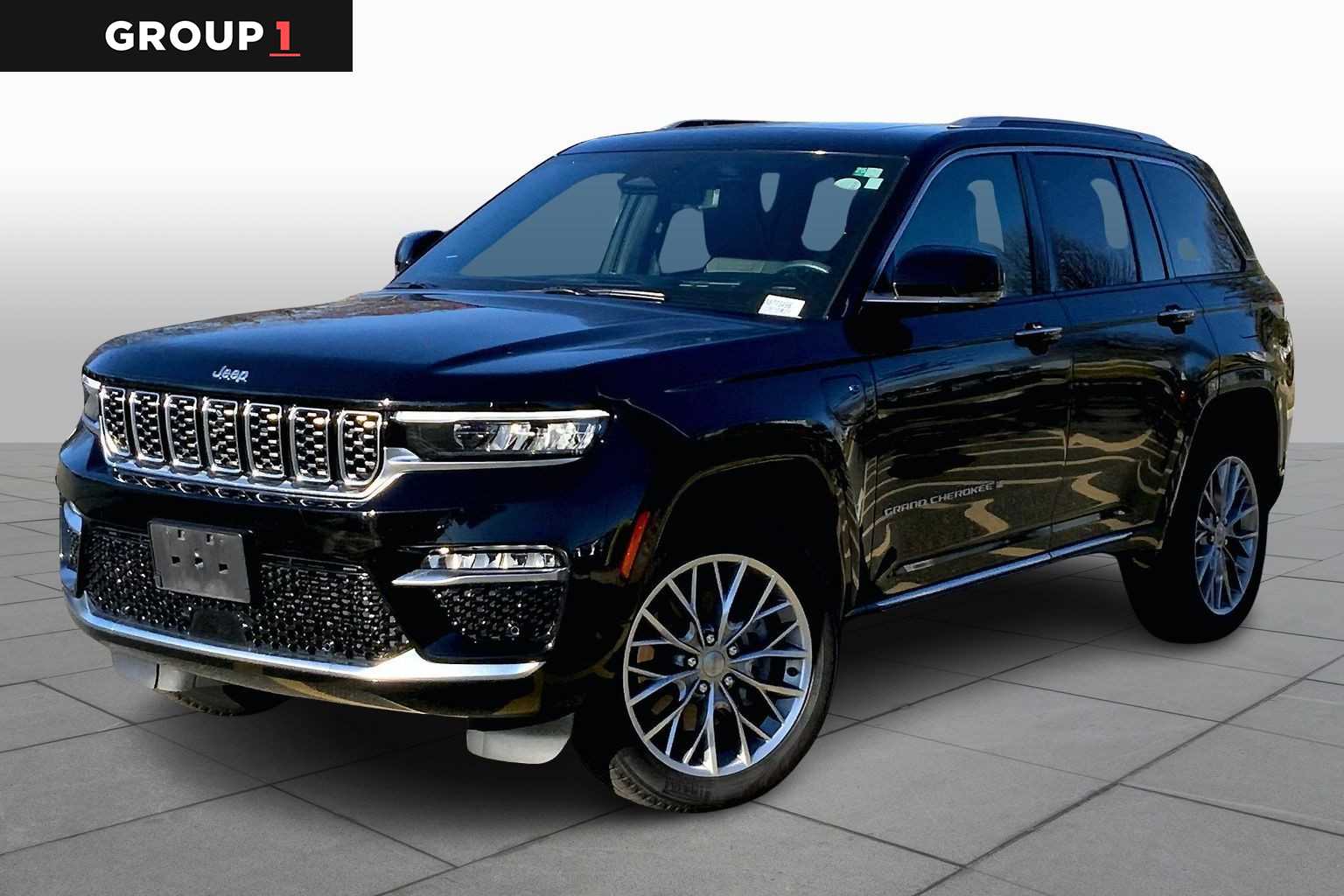 2022 Jeep Grand Cherokee Summit Reserve 4xe's photo