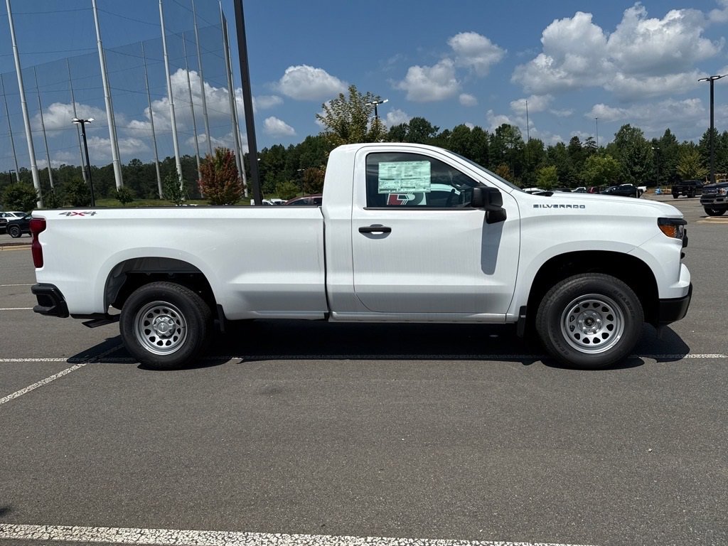 2025 Chevrolet Silverado 1500 photo 2
