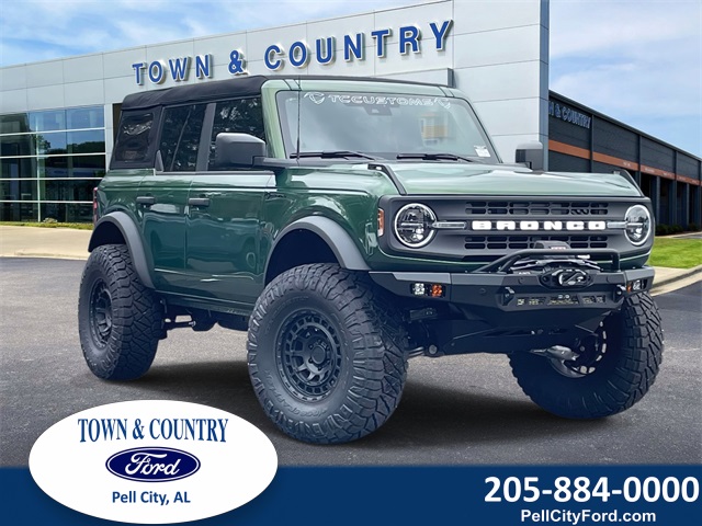 2025 Ford Bronco 4-Door Base's photo