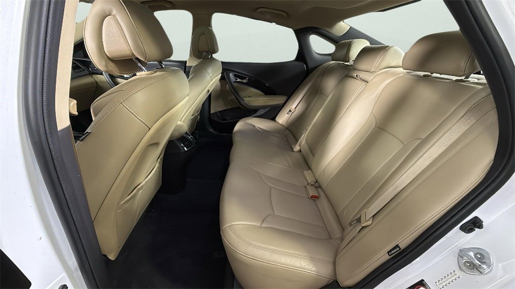 2015 Hyundai Azera Limited photo 25