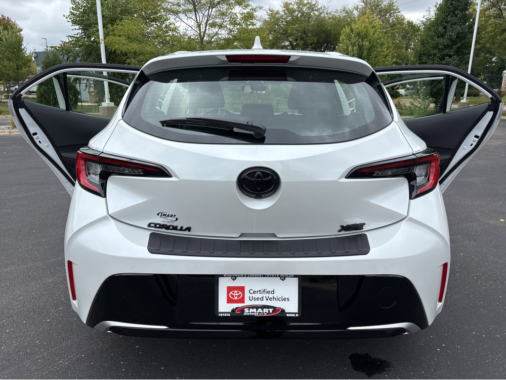 2025 Toyota Corolla XSE photo 12