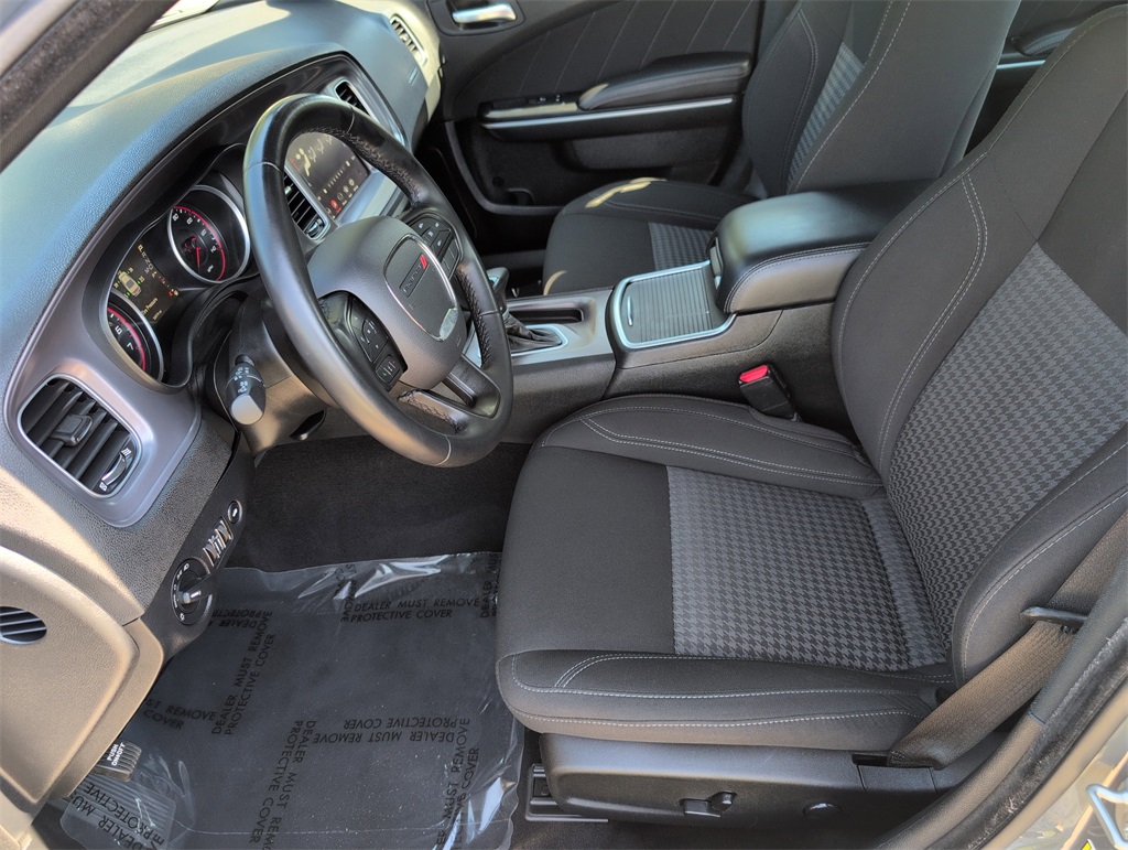 2023 Dodge Charger SXT photo 12