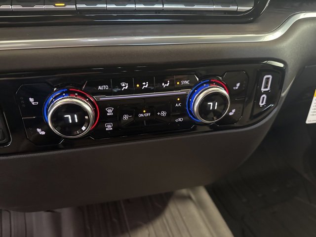 2026 Gmc Sierra 1500 SLT photo 11