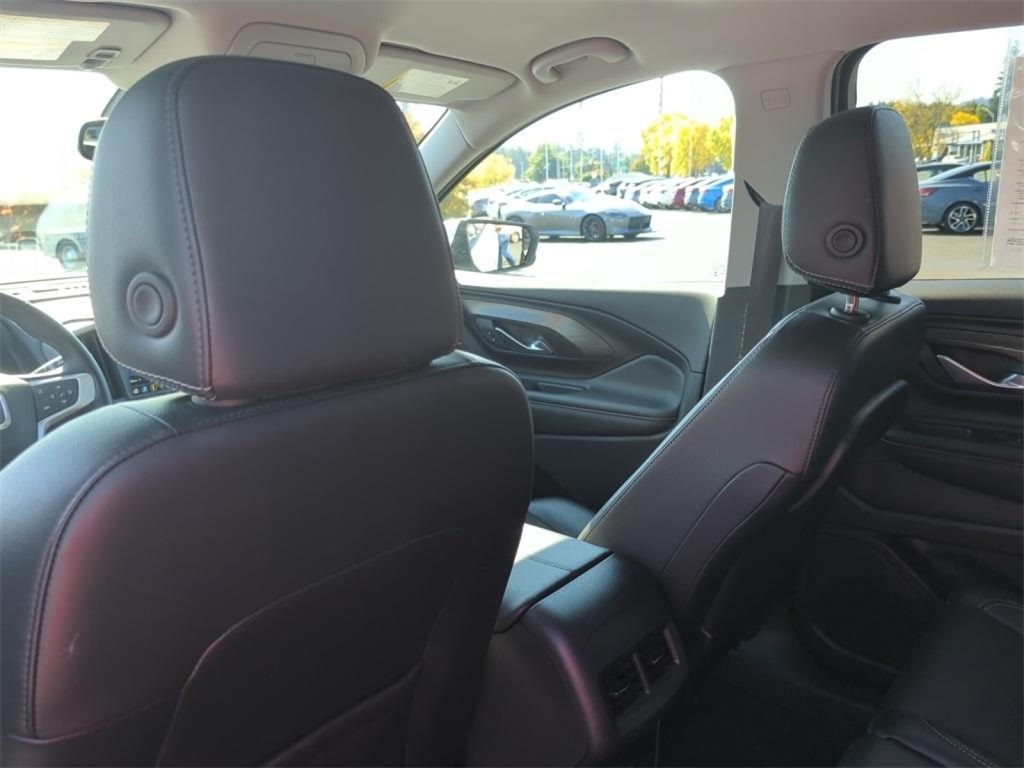 2024 Gmc Terrain SLT photo 19