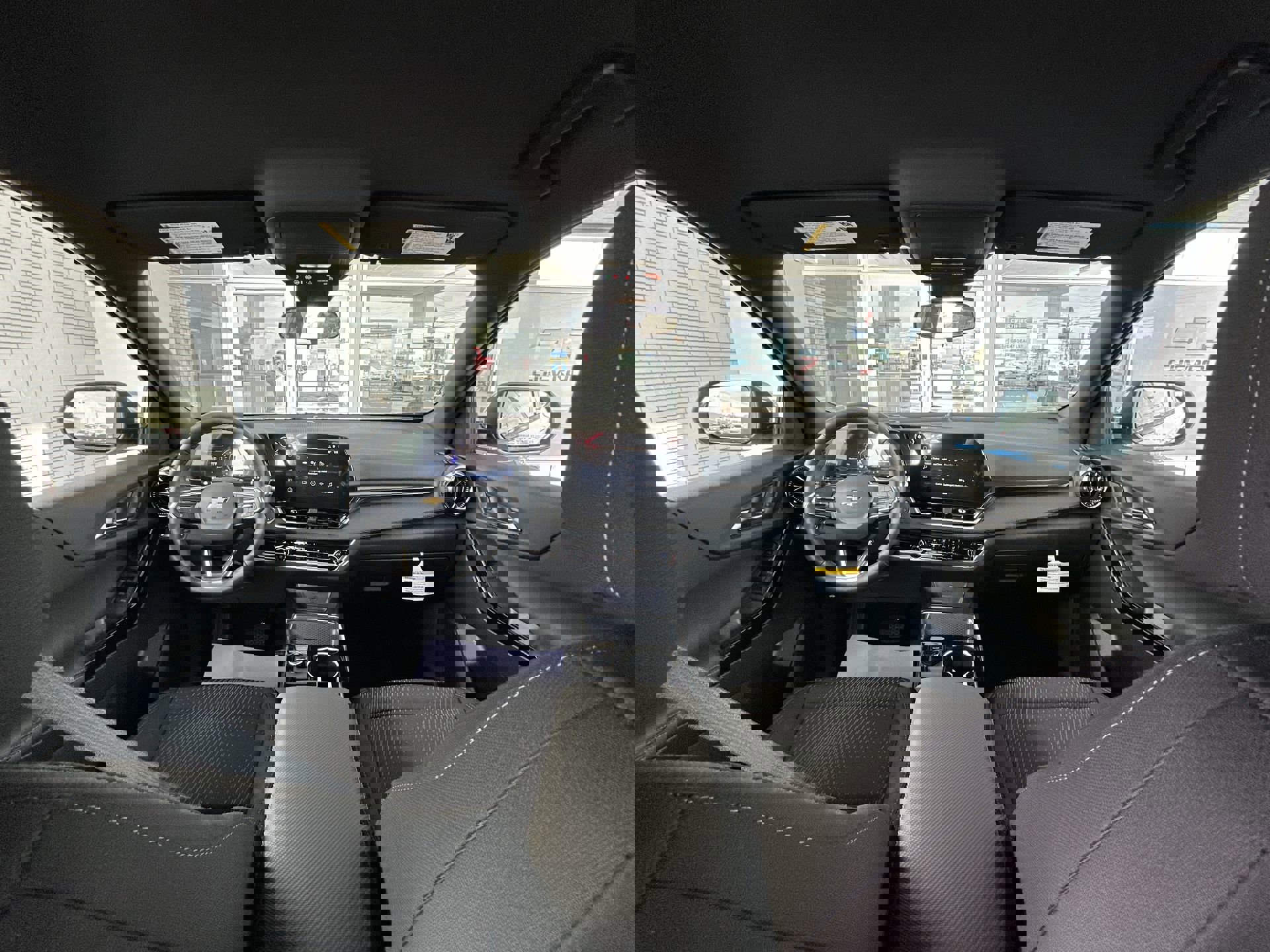 2026 Chevrolet Equinox LT photo 19