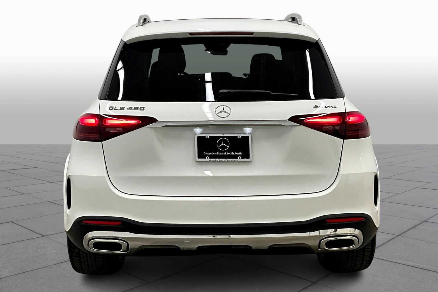 2026 Mercedes Benz GLE 450 4MATIC photo 4