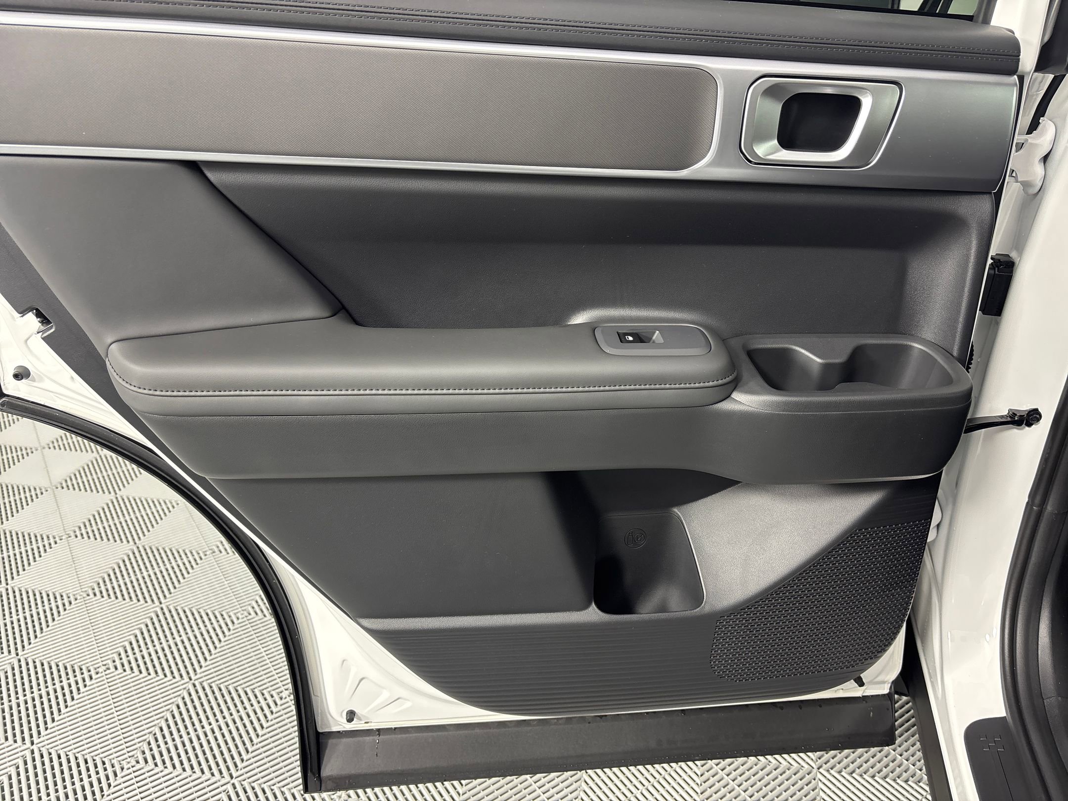 2026 Hyundai Santa Fe SEL photo 19