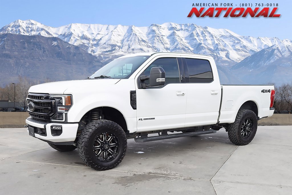 2022 Ford F-350 Super Duty Lariat's photo