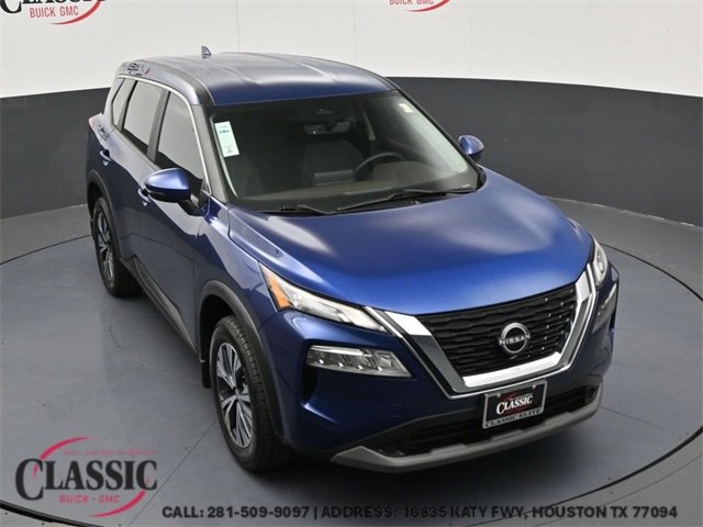 2023 Nissan Rogue SV's photo