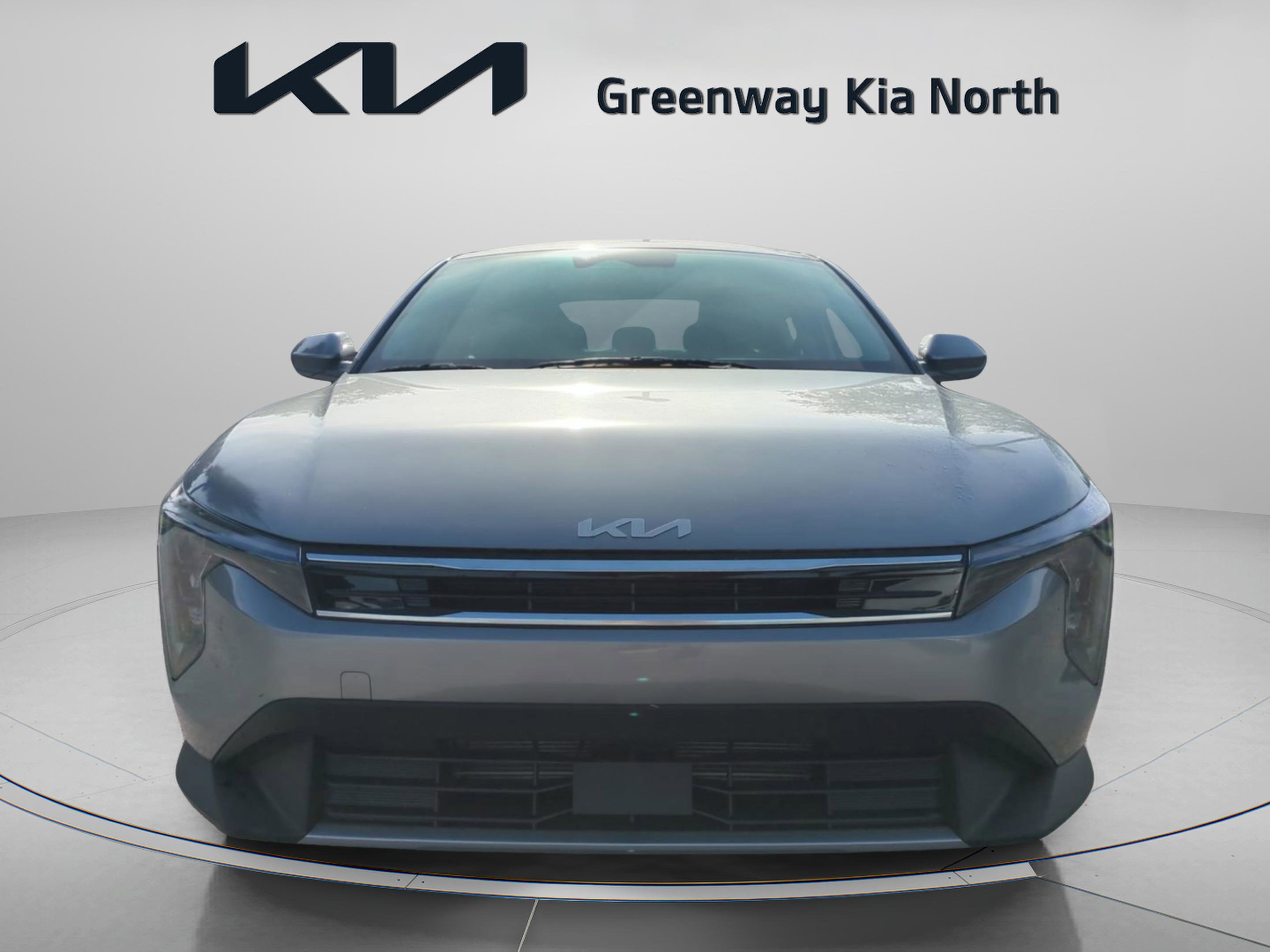 2025 Kia K4 EX photo 2