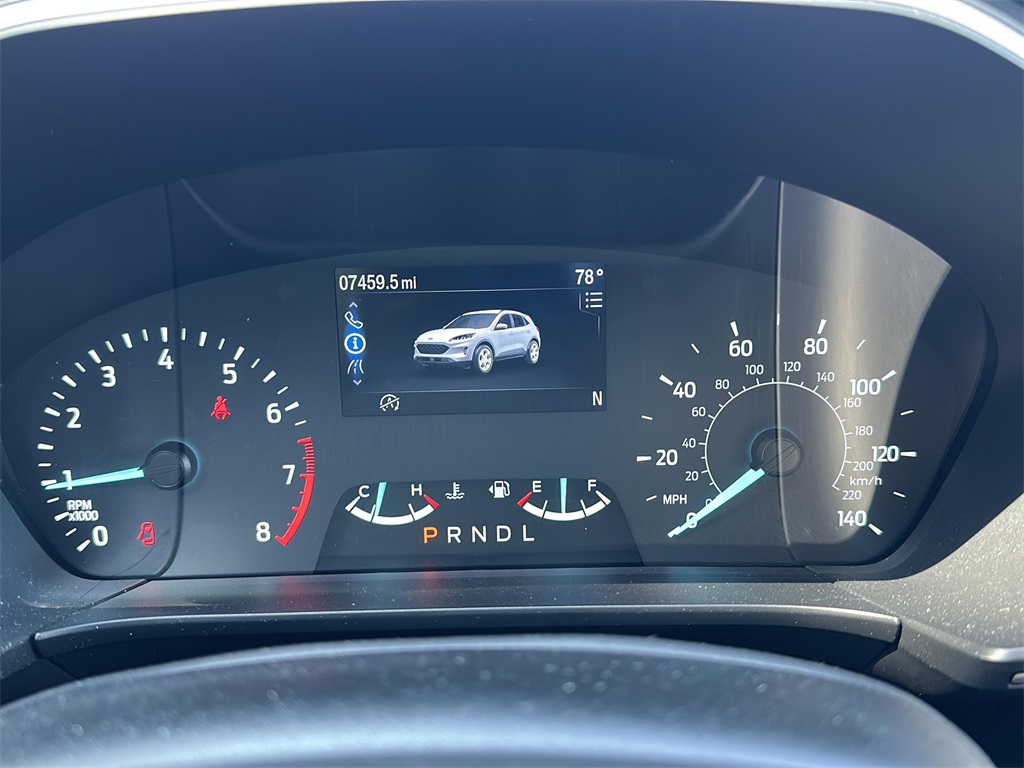 2022 Ford Escape SEL photo 8