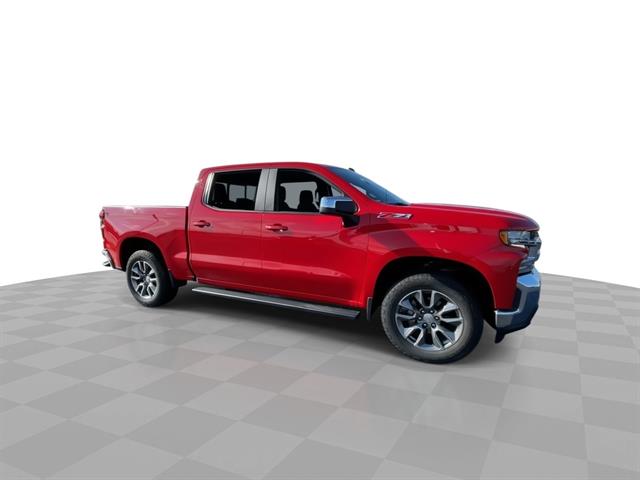 2021 Chevrolet Silverado 1500 LT photo 3