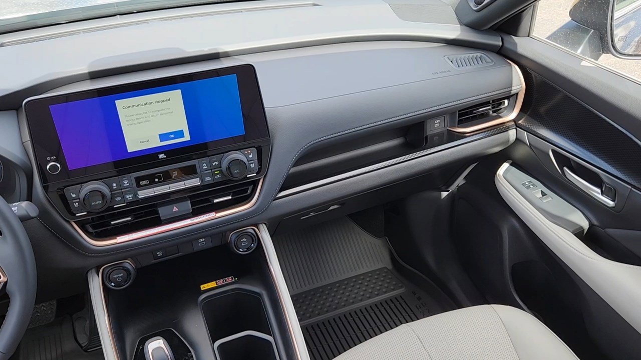 2026 Toyota Grand Highlander Hybrid MAX Limited photo 3