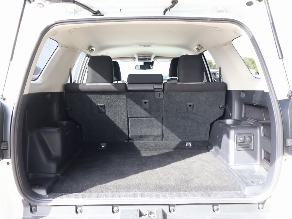 2024 Toyota 4Runner SR5 photo 14