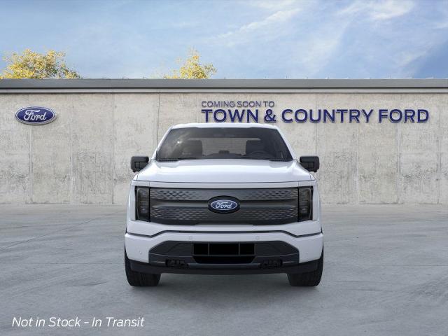 2025 Ford F-150 Lightning photo 17