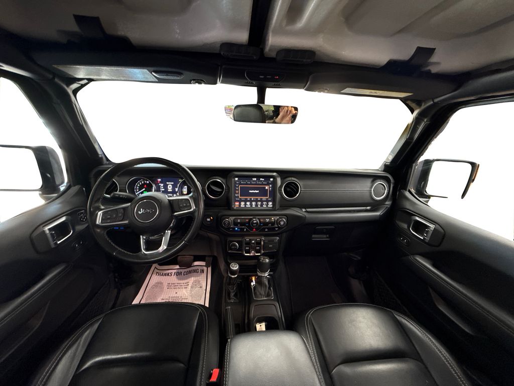 2022 Jeep Wrangler Unlimited Sahara 4xe photo 18
