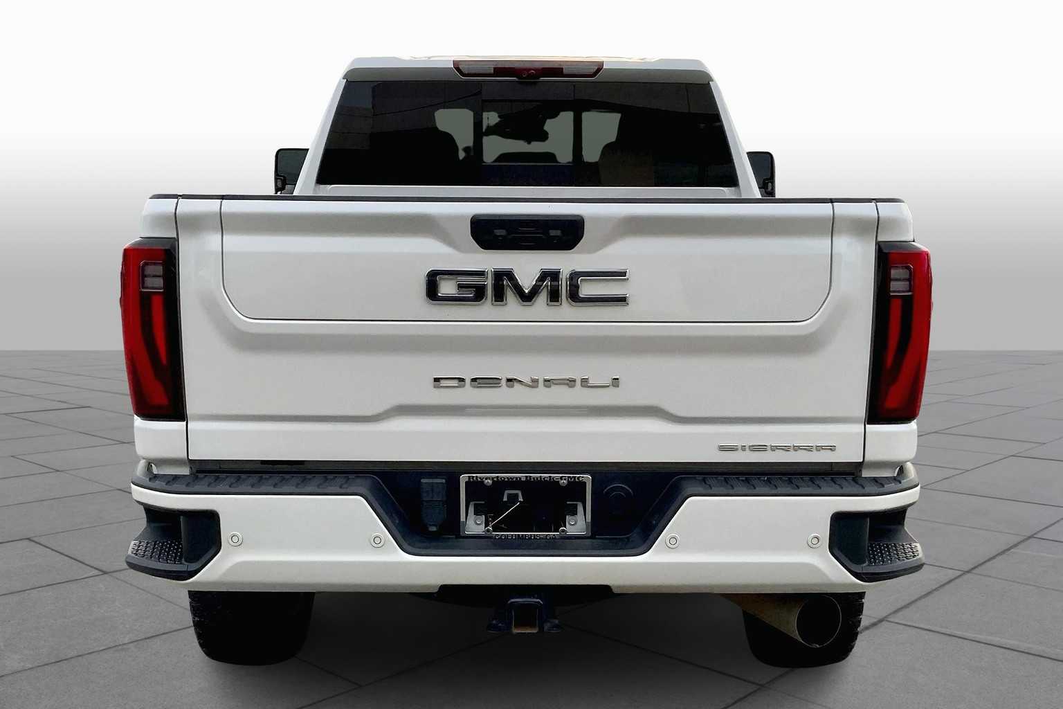 2024 Gmc Sierra 2500 HD Denali Ultimate photo 4