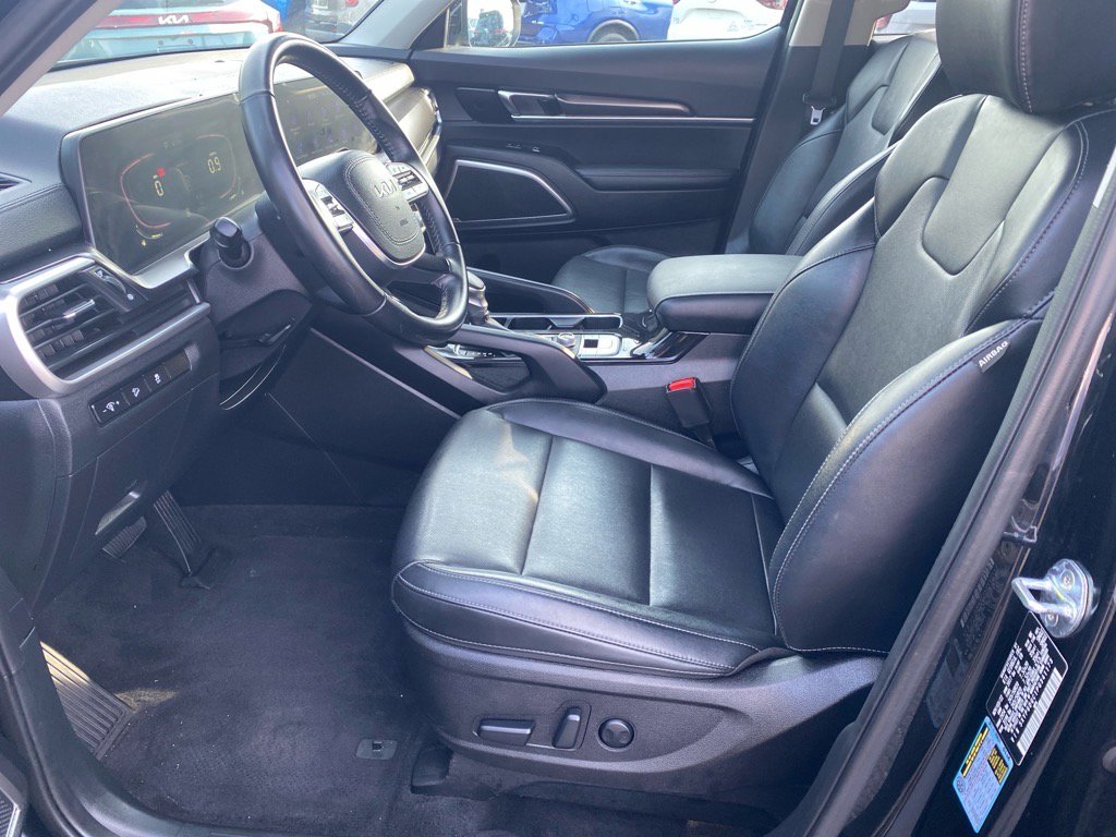 2023 Kia Telluride S photo 9