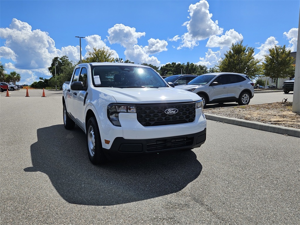 2025 Ford Maverick XL photo 2