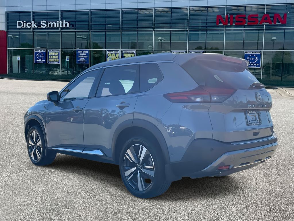 2023 Nissan Rogue SL photo 3