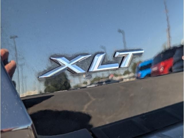 2023 Ford Explorer XLT photo 33