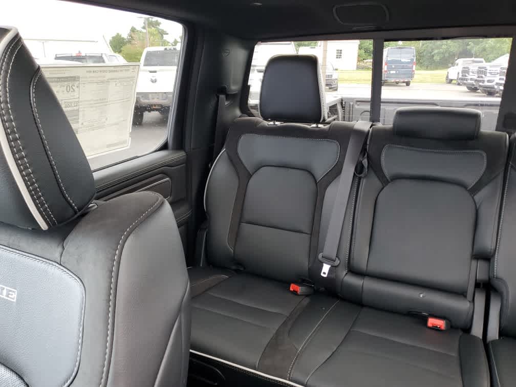 2026 Ram 1500 Laramie photo 12