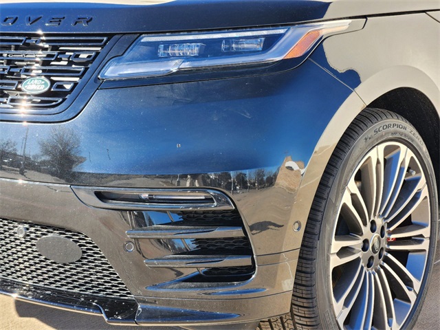 2025 Land Rover Range Rover Velar SE photo 8