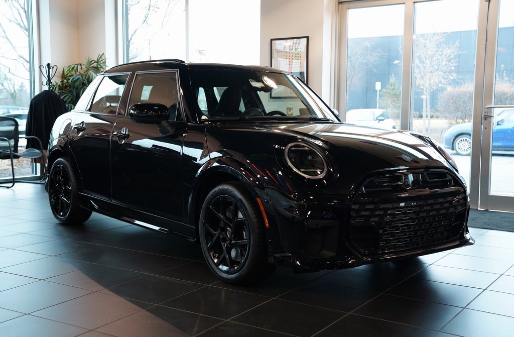 2025 MINI Hardtop 4 Door