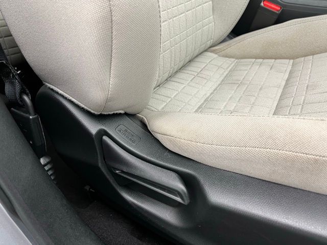 2023 Honda HR-V LX photo 27