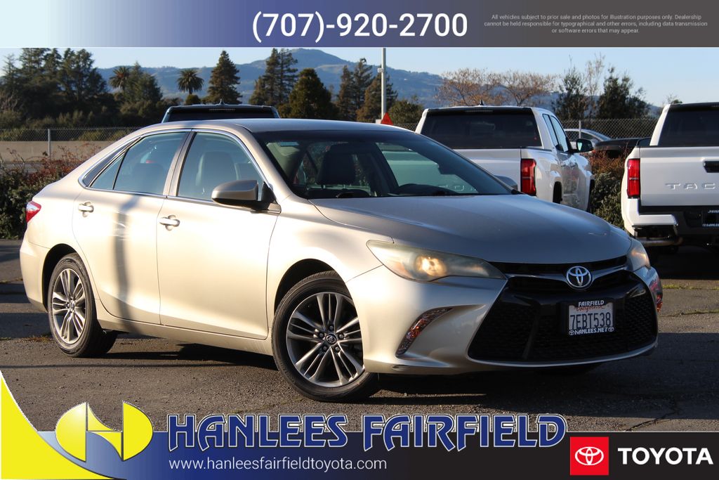 2015 Toyota Camry SE