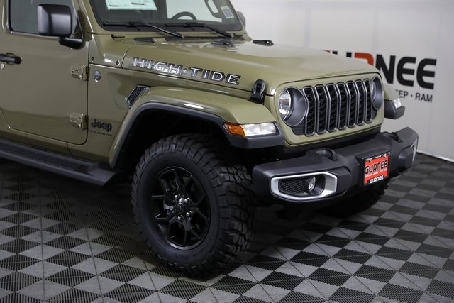 2025 Jeep Gladiator Sport photo 3
