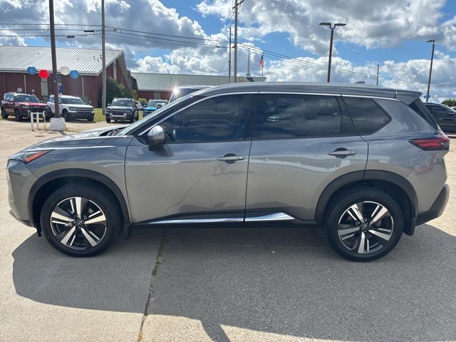 2023 Nissan Rogue SL photo 4