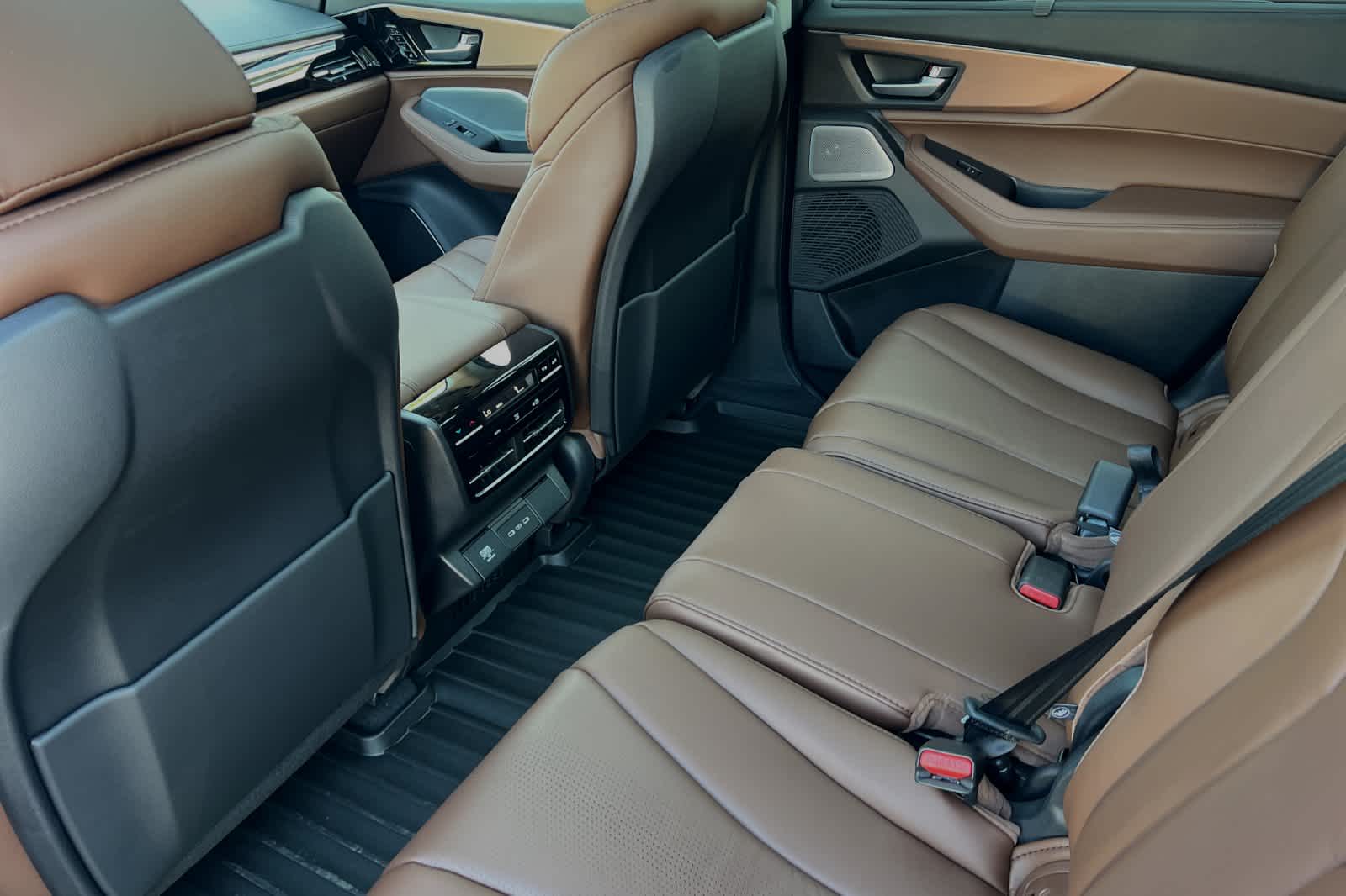 2025 Acura MDX SH-AWD Technology photo 7