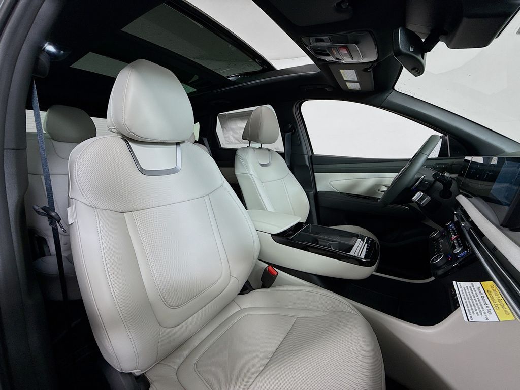 2025 Hyundai Tucson Limited photo 27