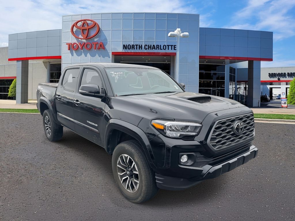 2022 Toyota Tacoma TRD Sport's photo
