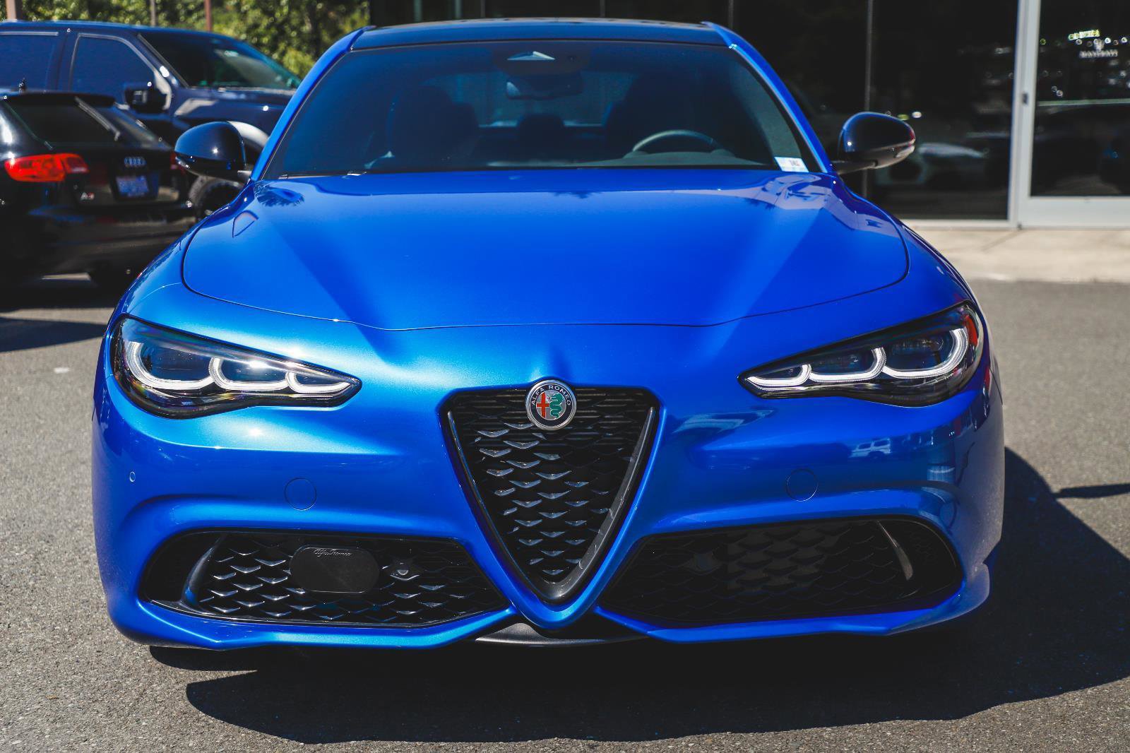 2025 Alfa Romeo Giulia Base photo 5