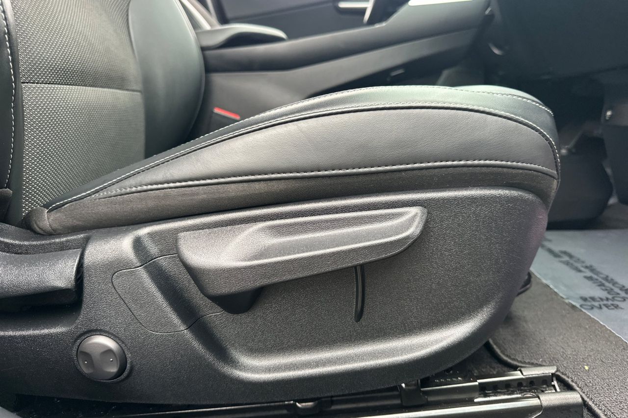 2022 Kia EV6 Light photo 22