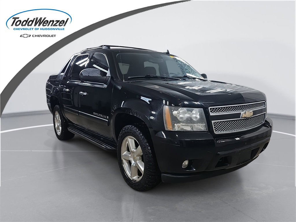 2008 Chevrolet Avalanche's photo