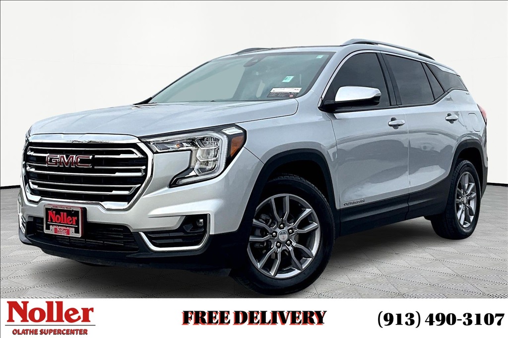 2022 GMC Terrain SLT's photo