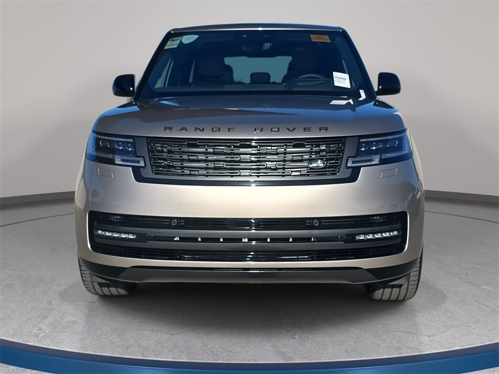 2026 Land Rover Range Rover SE