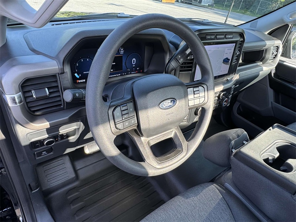 2024 Ford F-150 XL photo 2