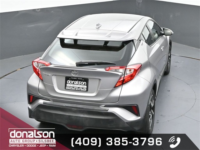 2018 Toyota C-HR XLE photo 18
