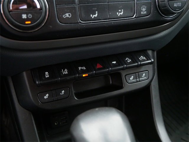 2022 Chevrolet Colorado Z71 photo 24